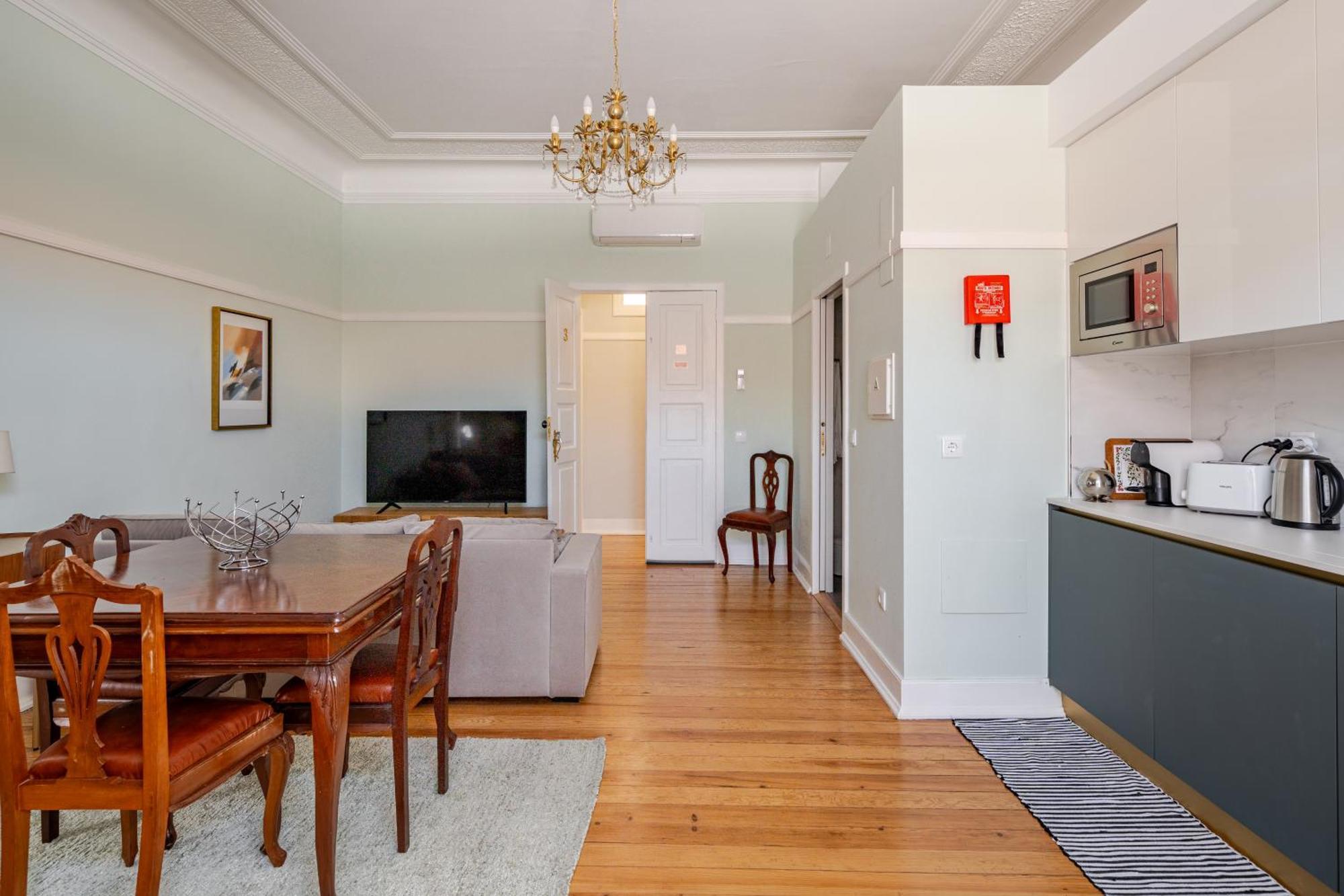 Apartamentos T1 De Charme - Pombal, Centro Historico ปอมบาล ภายนอก รูปภาพ