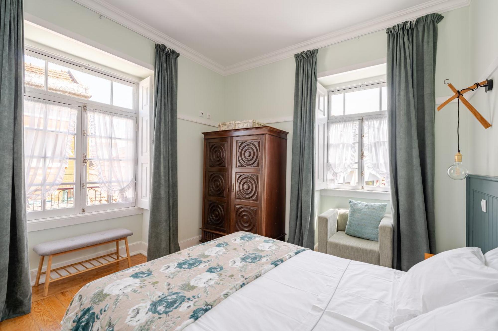 Apartamentos T1 De Charme - Pombal, Centro Historico ปอมบาล ภายนอก รูปภาพ